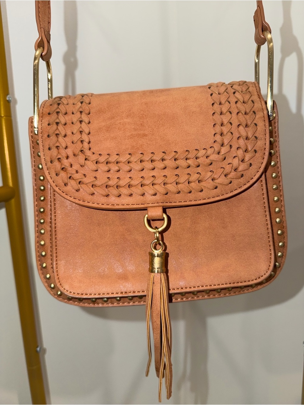 Francesca's Collections Tan Woven Tassel Crossbody